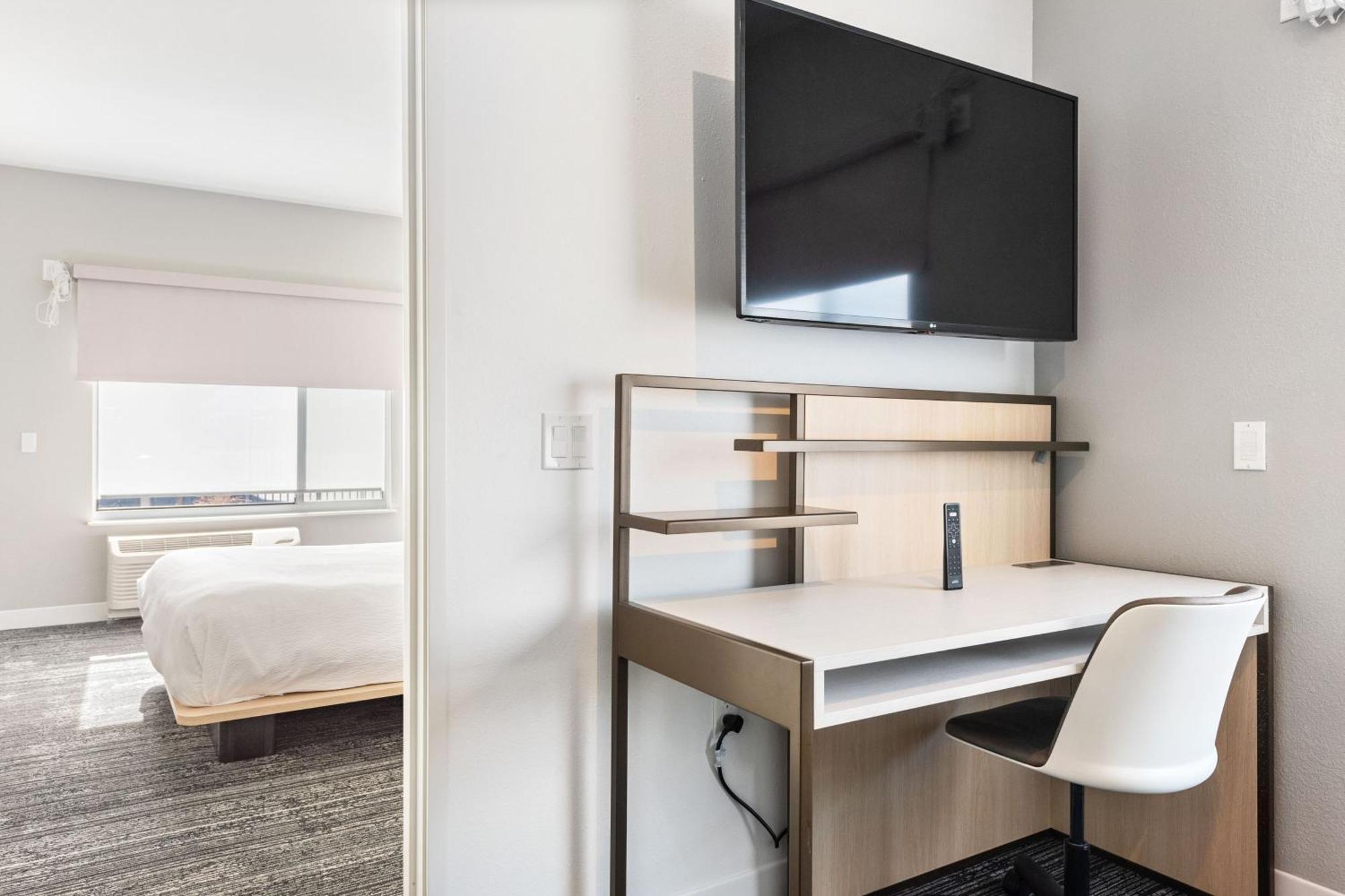 Towneplace Suites By Marriott Pueblo Downtown Esterno foto